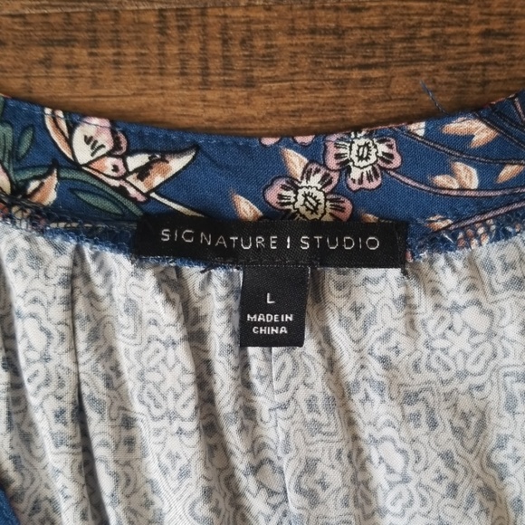 Signature Studio Large Blue Floral Boho Flowy Top - Picture 5 of 8